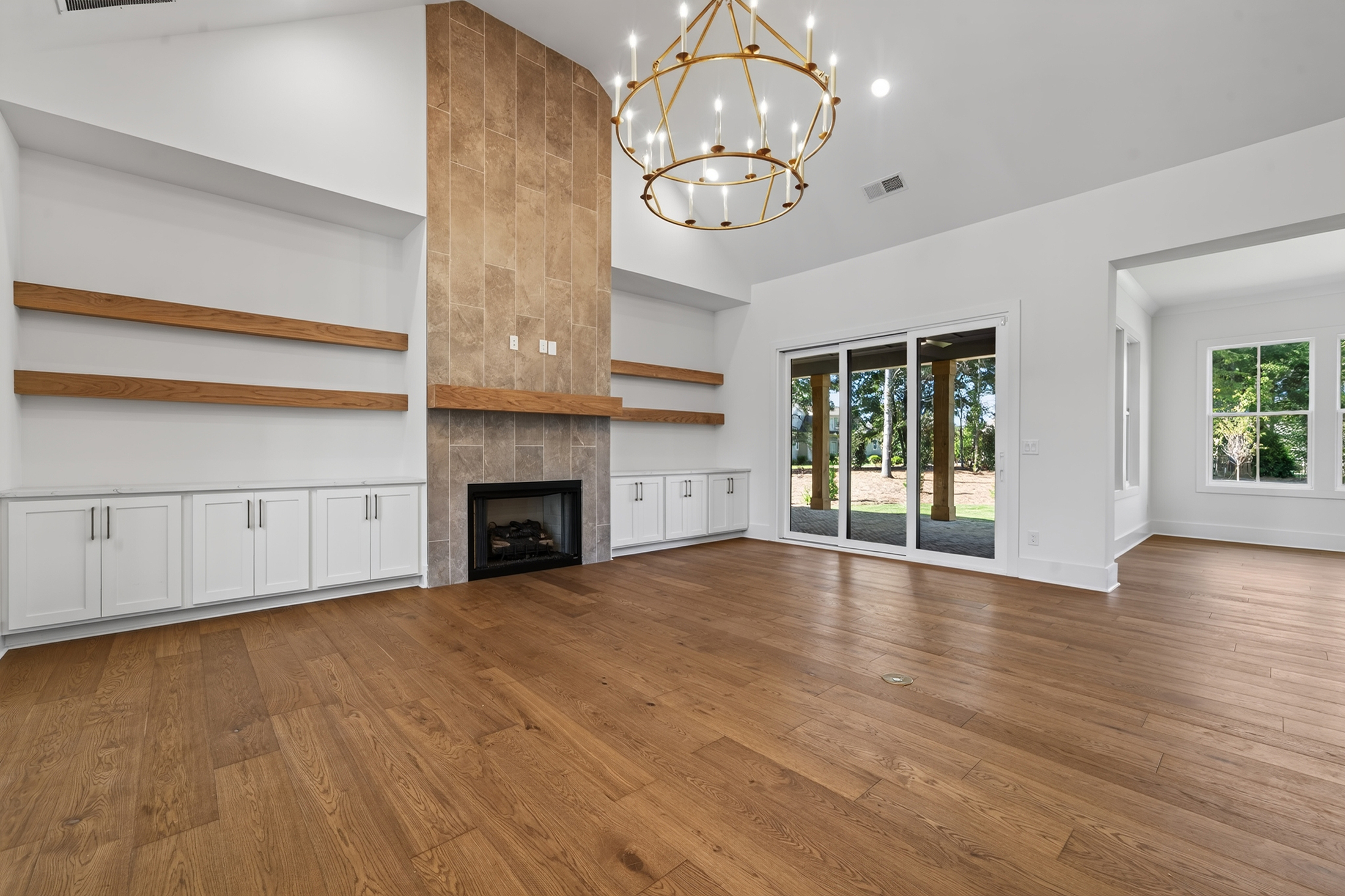  Stunning New Home by Green Park Homes in Sought-after Cuscowilla Community - 物件實景