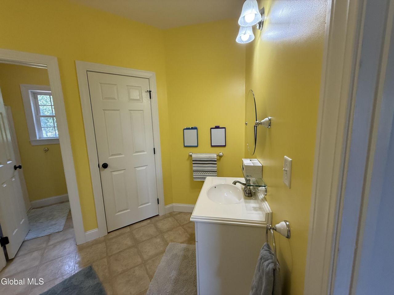Queensbury, New York, 12804, United States, 4 Bedrooms Bedrooms, ,4 BathroomsBathrooms,Residential,For Sale,1908920