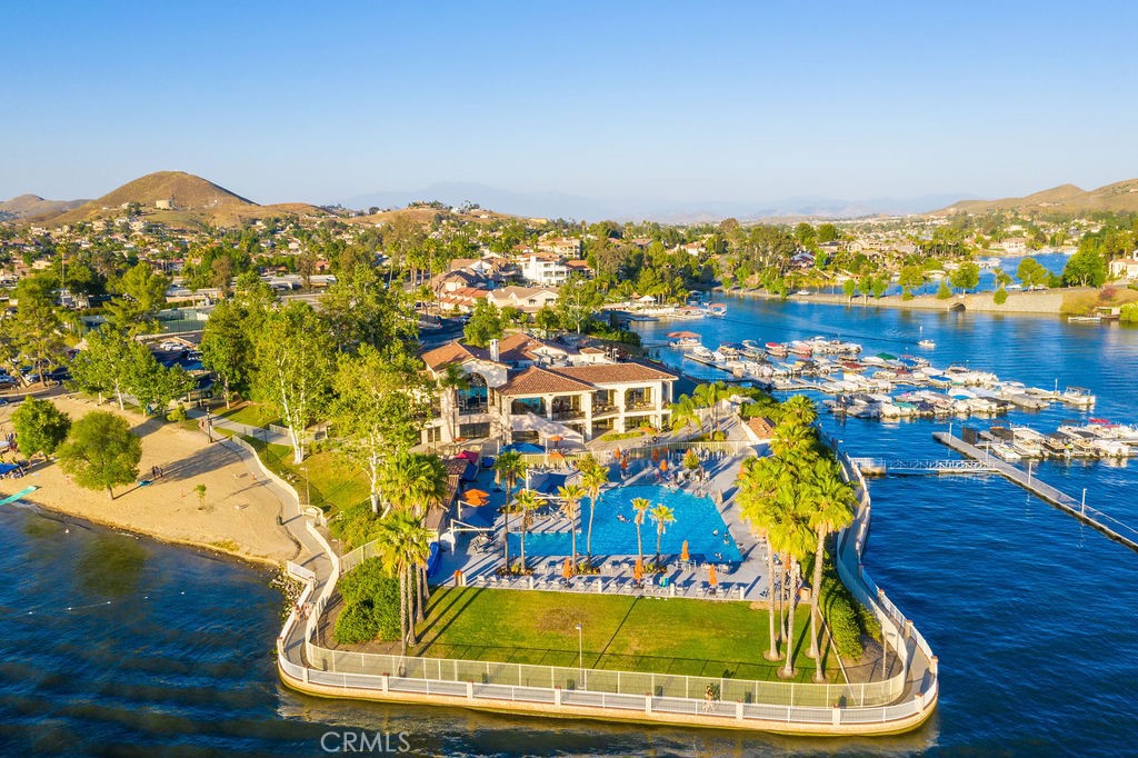Canyon Lake, California, 92587, United States, 3 Bedrooms Bedrooms, ,2 BathroomsBathrooms,Residential,For Sale,1888203
