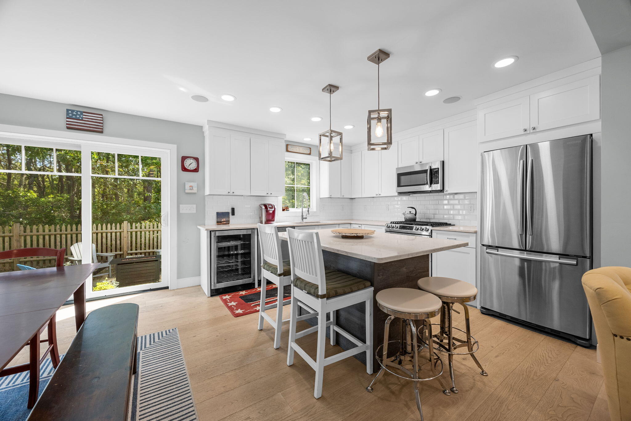  2017-Built Cape Cod Charmer with Fireplace, Fenced Yard and Patio - 物件實景