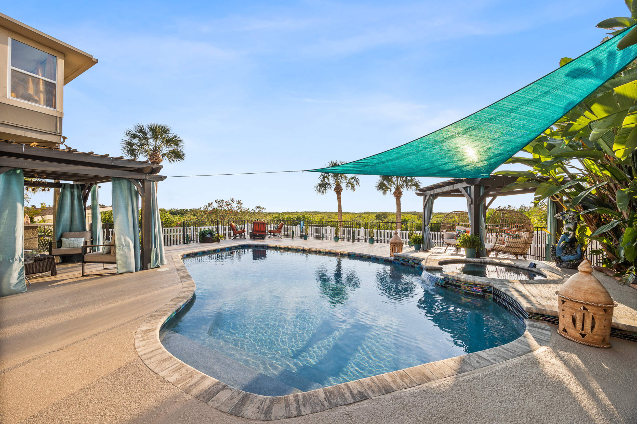 Tampa, Florida, 33615, United States, 3 Bedrooms Bedrooms, ,3 BathroomsBathrooms,Residential,For Sale,2002482