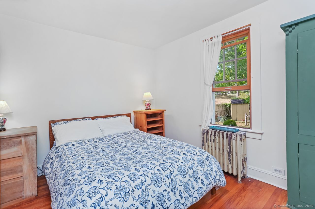 Westport, Connecticut, 06880, United States, 4 Bedrooms Bedrooms, ,3 BathroomsBathrooms,Residential,For Sale,1938739