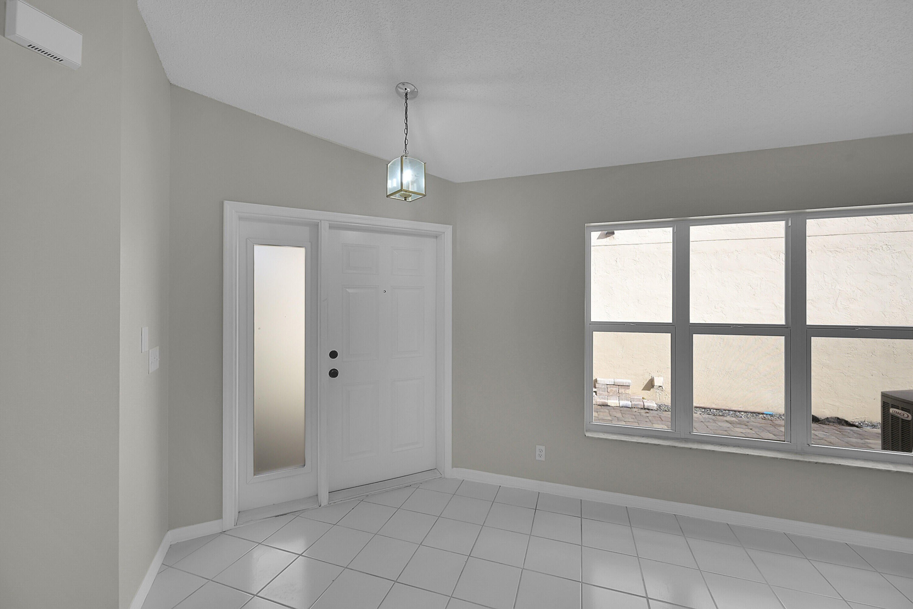 Boca Raton, Florida, 33428, United States, 3 Bedrooms Bedrooms, ,2 BathroomsBathrooms,Residential,For Sale,1989899