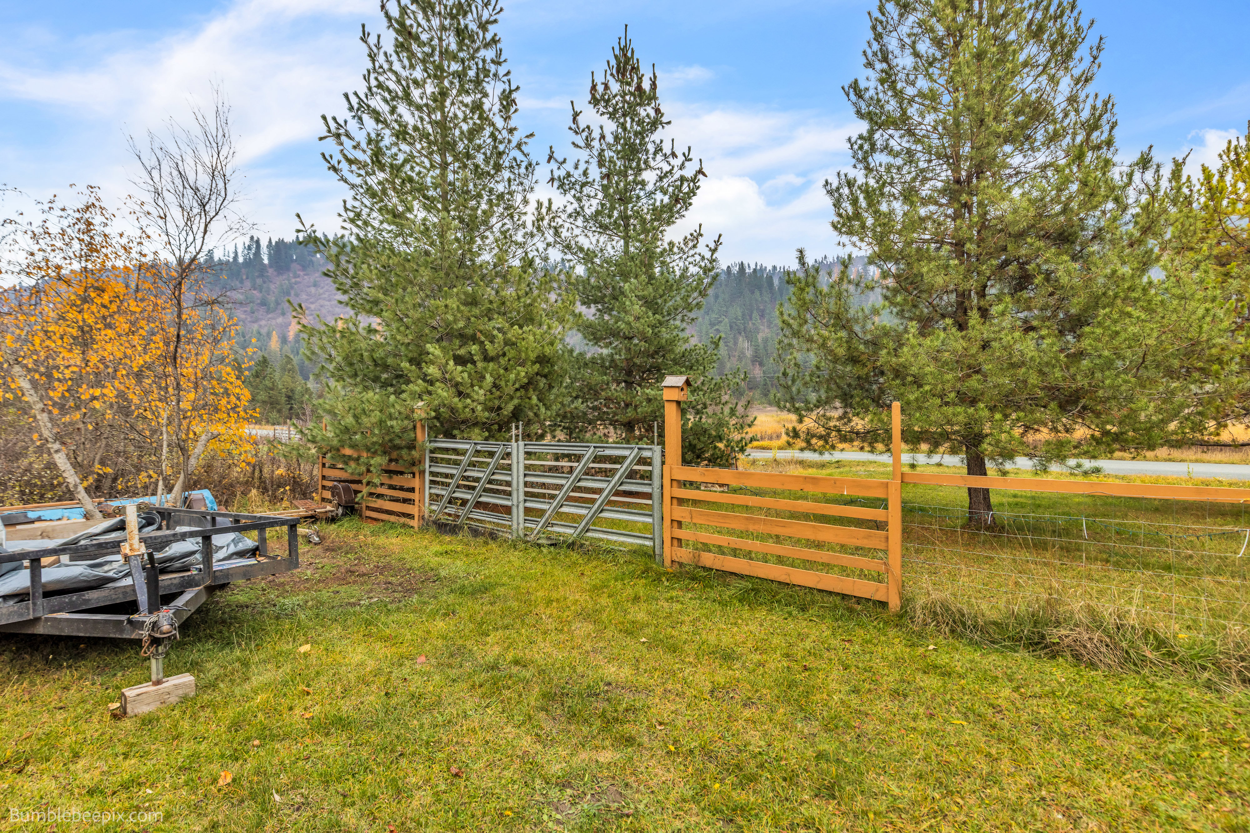 Cusick, Washington, 99119, United States, 4 Bedrooms Bedrooms, ,1 BathroomBathrooms,Residential,For Sale,1988641