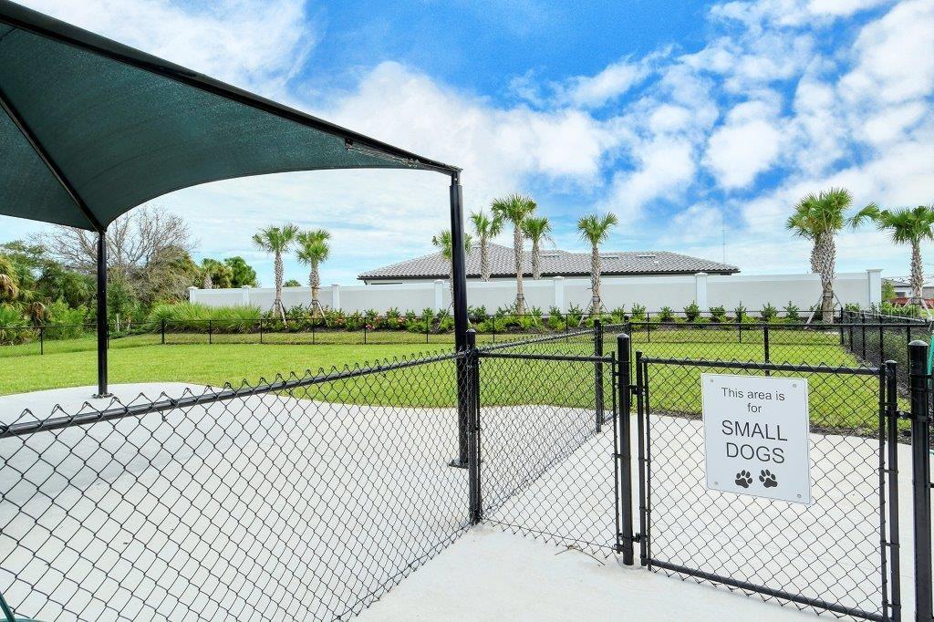Nokomis, Florida, 34275, United States, 3 Bedrooms Bedrooms, ,2 BathroomsBathrooms,Residential,For Sale,1829578