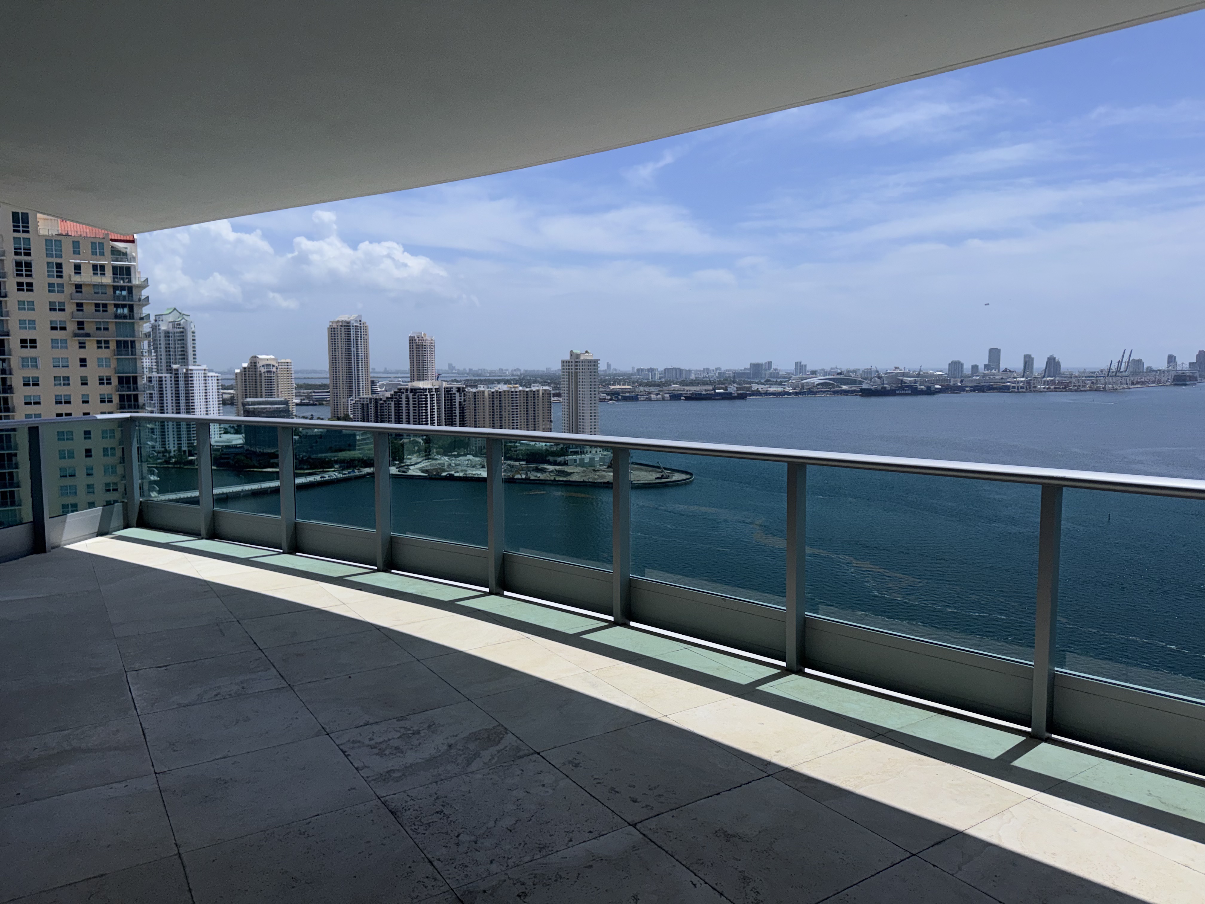  1331 Brickell Bay Drive, Miami, FL 33131 - 物件實景
