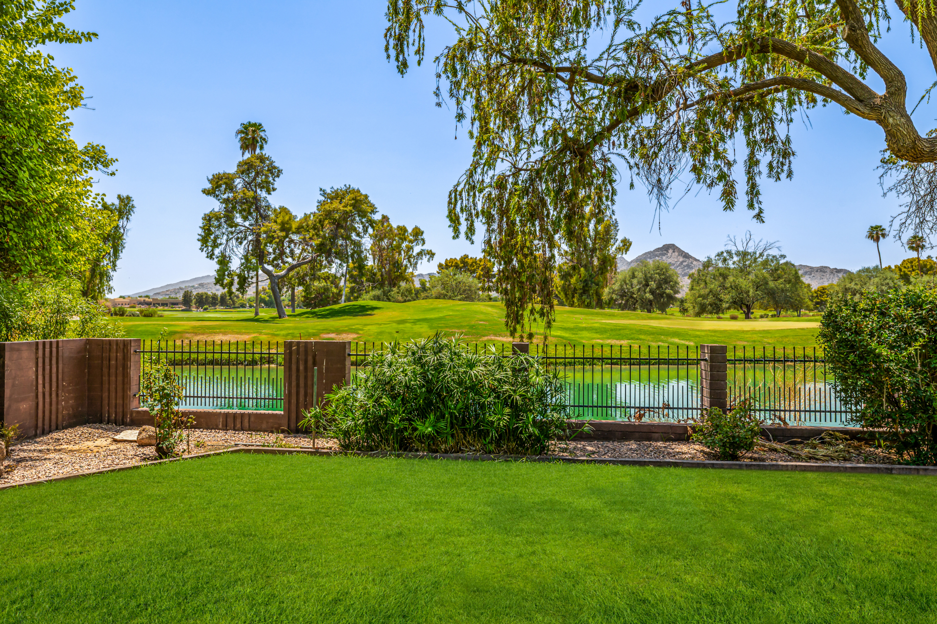 Paradise Valley, Arizona, 85253, United States, 4 Bedrooms Bedrooms, ,8 BathroomsBathrooms,Residential,For Sale,1914345
