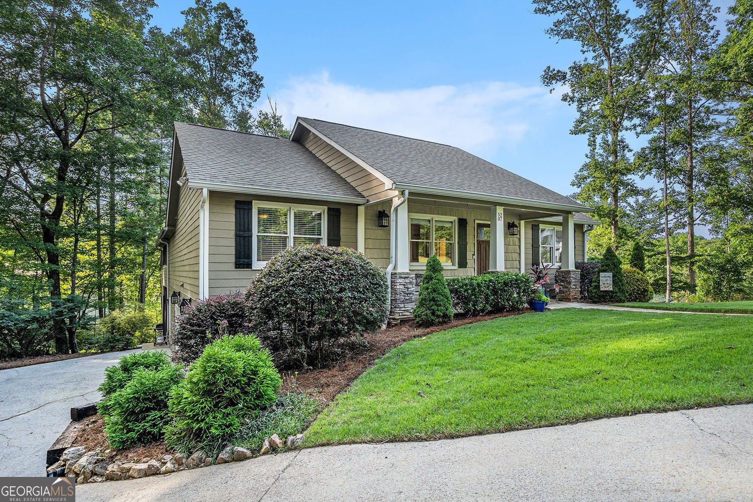 Villa Rica, Georgia, 30180, United States, 3 Bedrooms Bedrooms, ,3 BathroomsBathrooms,Residential,For Sale,1960089