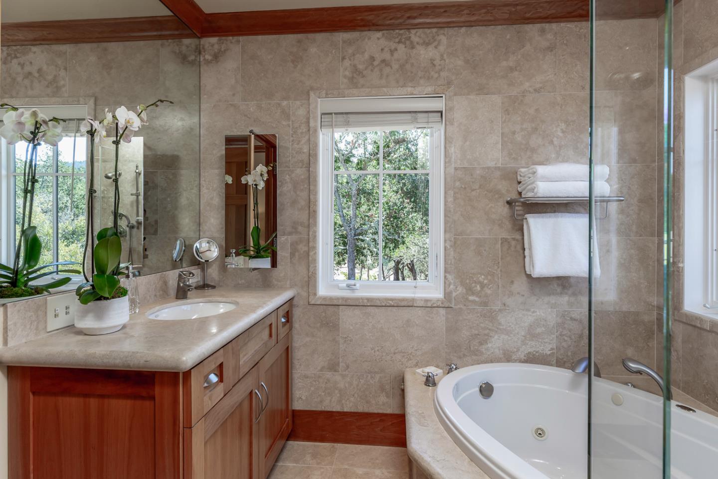 Portola Valley, California, 94028, United States, 5 Bedrooms Bedrooms, ,8 BathroomsBathrooms,Residential,For Sale,1947240