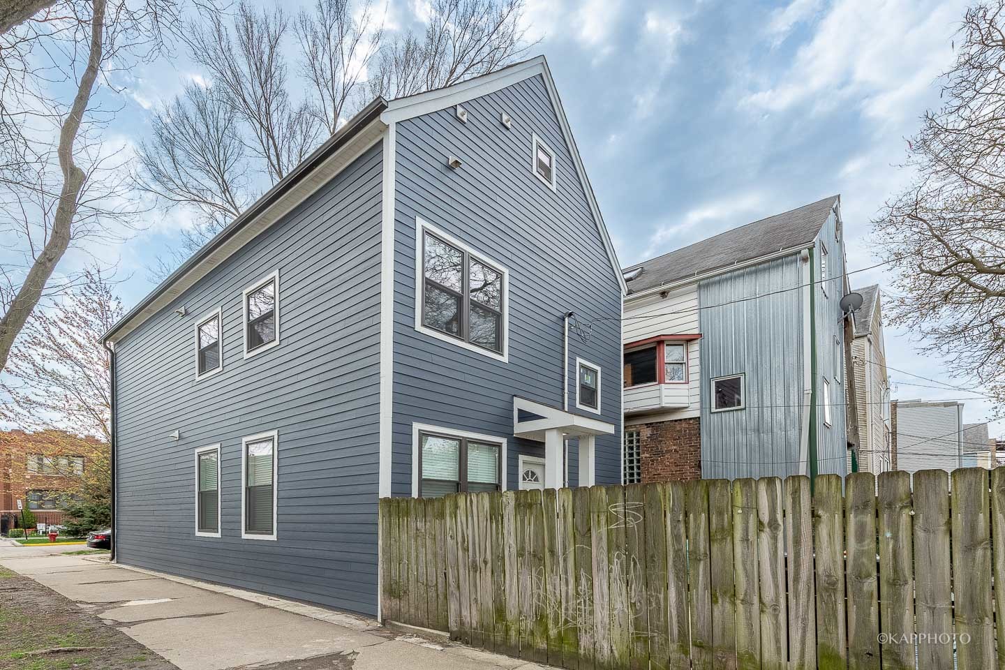 Chicago, Illinois, 60618, United States, 9 Bedrooms Bedrooms, ,Residential,For Sale,1977178