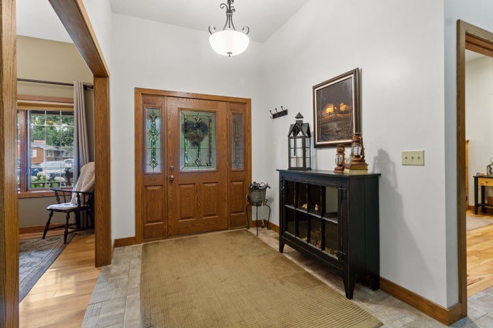 Crown Point, Indiana, 46307, United States, 3 Bedrooms Bedrooms, ,3 BathroomsBathrooms,Residential,For Sale,1942577