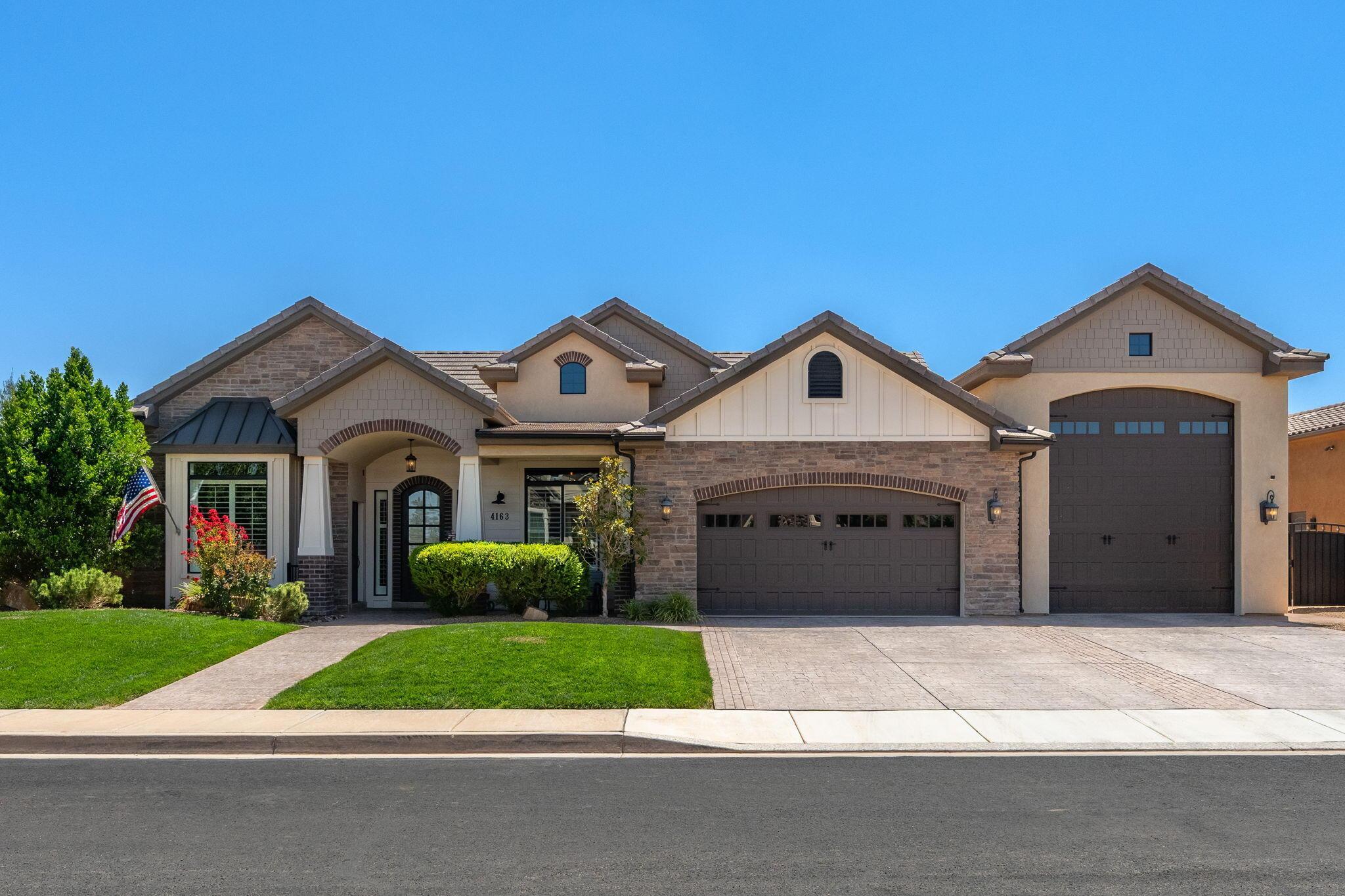 Hurricane, Utah, 84737, United States, 6 Bedrooms Bedrooms, ,6 BathroomsBathrooms,Residential,For Sale,1977381