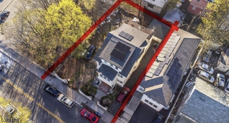 Newark City, New Jersey, 07112, United States, ,3 BathroomsBathrooms,Residential,For Sale,1982998