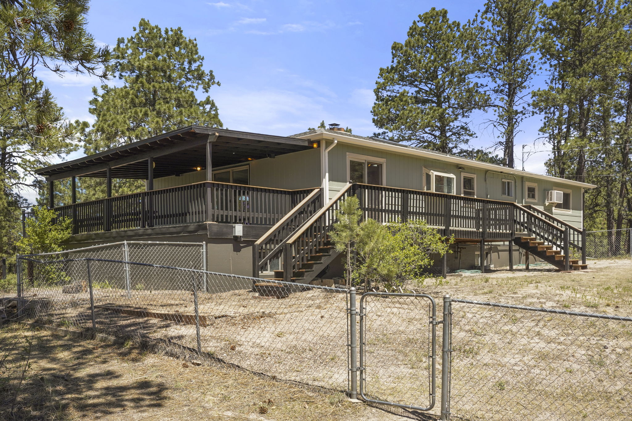  Extremely desirable southwest Black Forest location on stunning 5 wooded acres - 物件實景