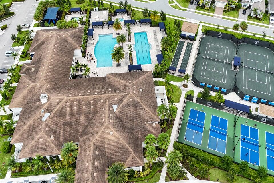 Delray Beach, Florida, 33446, United States, 4 Bedrooms Bedrooms, ,2 BathroomsBathrooms,Residential,For Sale,1898707