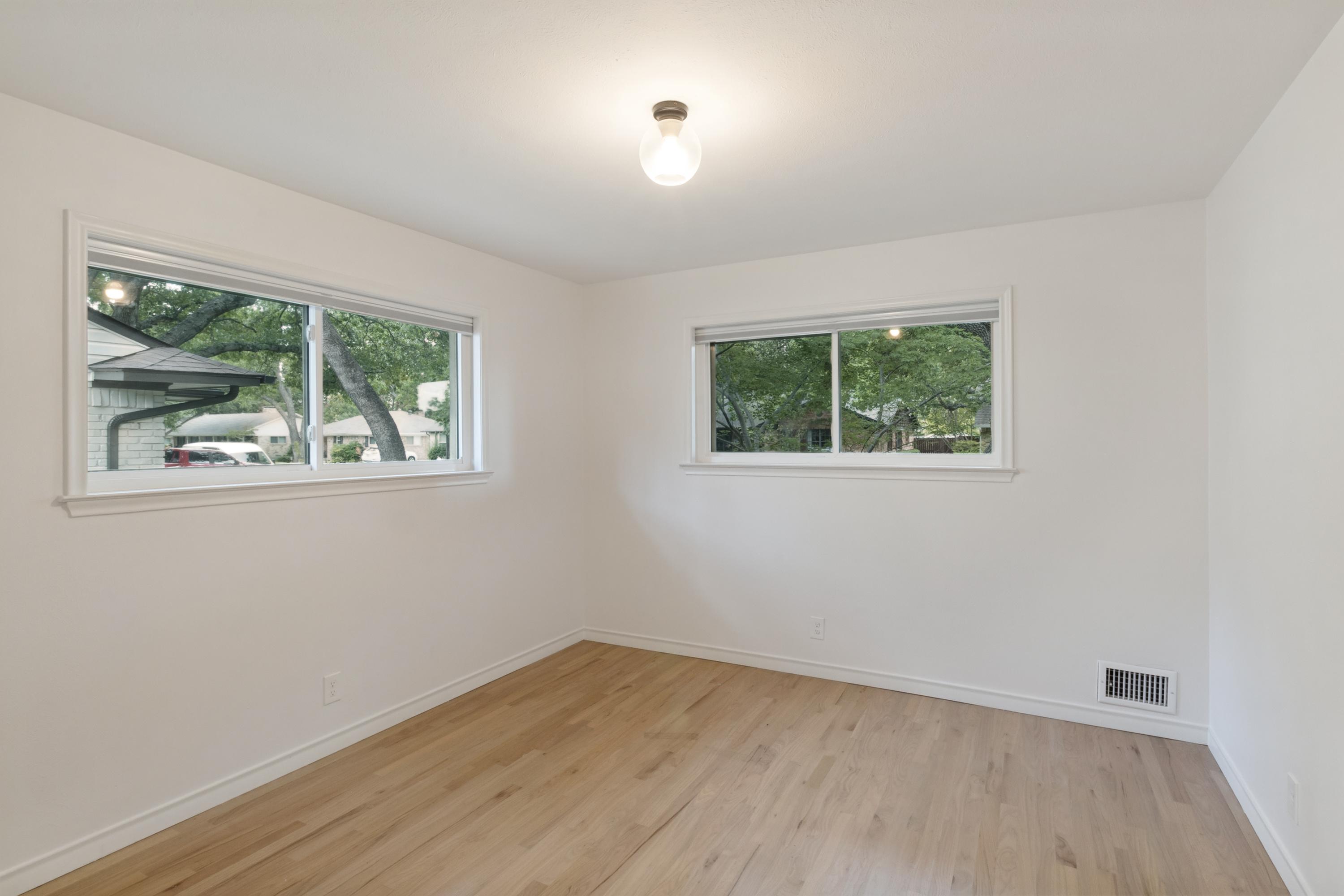  Beautifully Updated One-Story on Oversized Lot in Merriman Manor - 物件實景