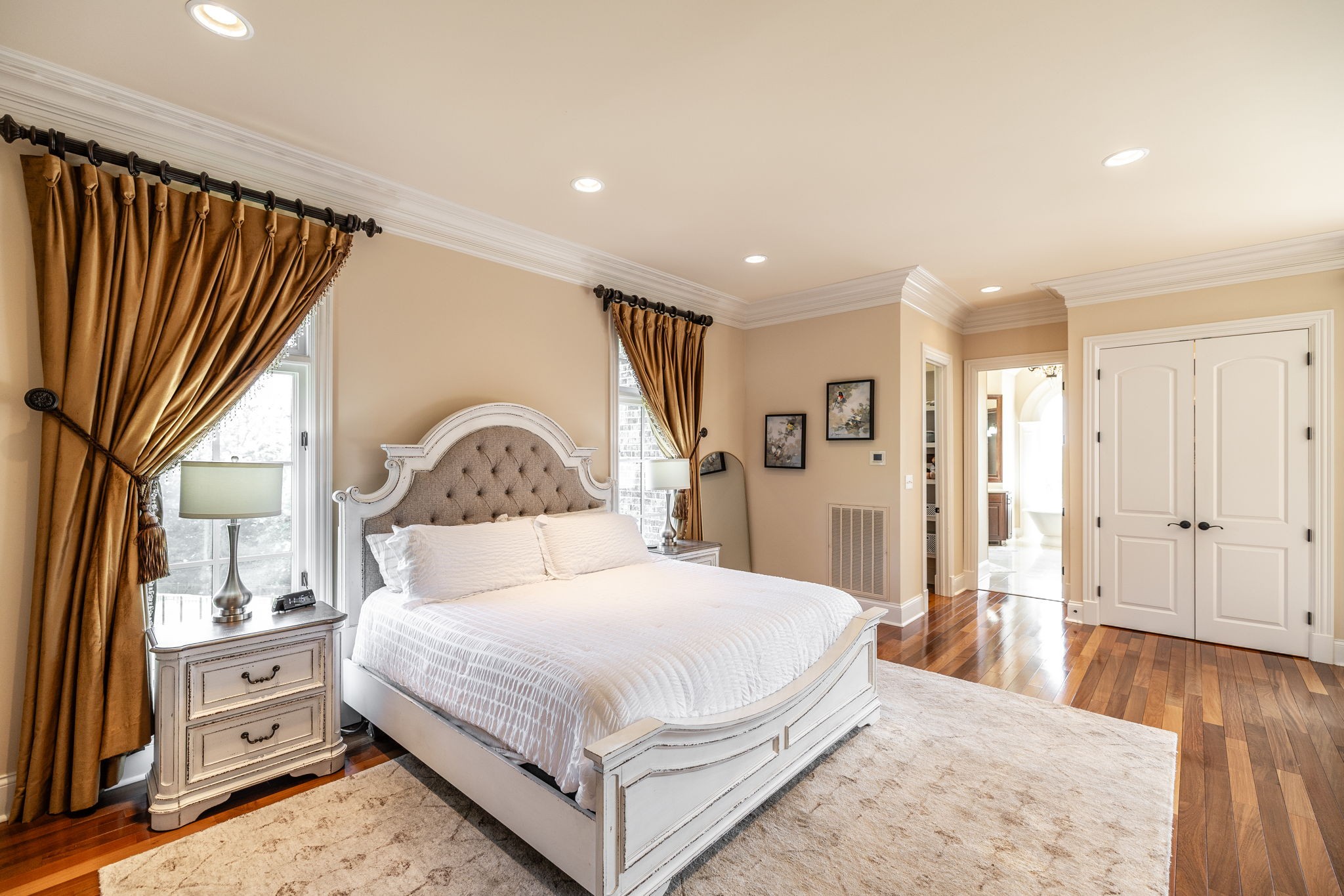 Greenbrier, Tennessee, 37073, United States, 5 Bedrooms Bedrooms, ,6 BathroomsBathrooms,Residential,For Sale,1827902