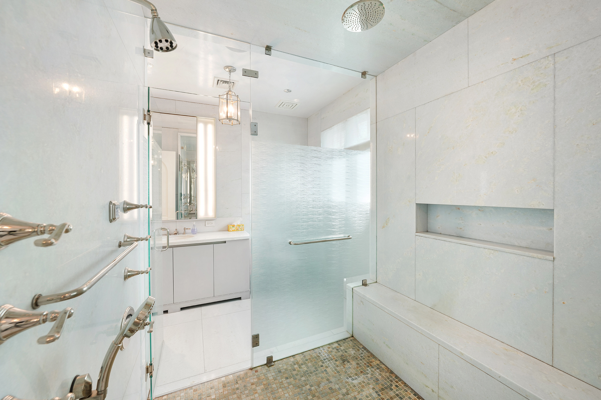 Brooklyn, New York, 11230, United States, 4 Bedrooms Bedrooms, ,7 BathroomsBathrooms,Residential,For Sale,1942878