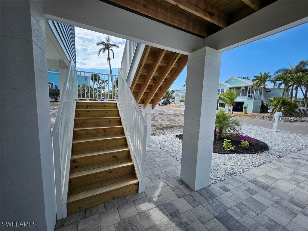 Fort Myers Beach, Florida, 33931, United States, 3 Bedrooms Bedrooms, ,2 BathroomsBathrooms,Residential,For Sale,1895274