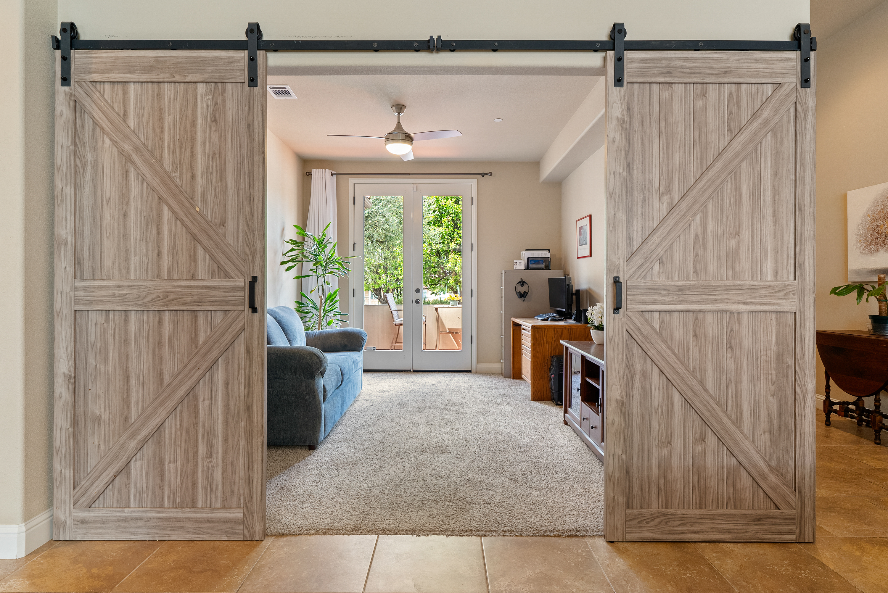  Timeless Living in Vintage at Montebello Oaks - 物件實景