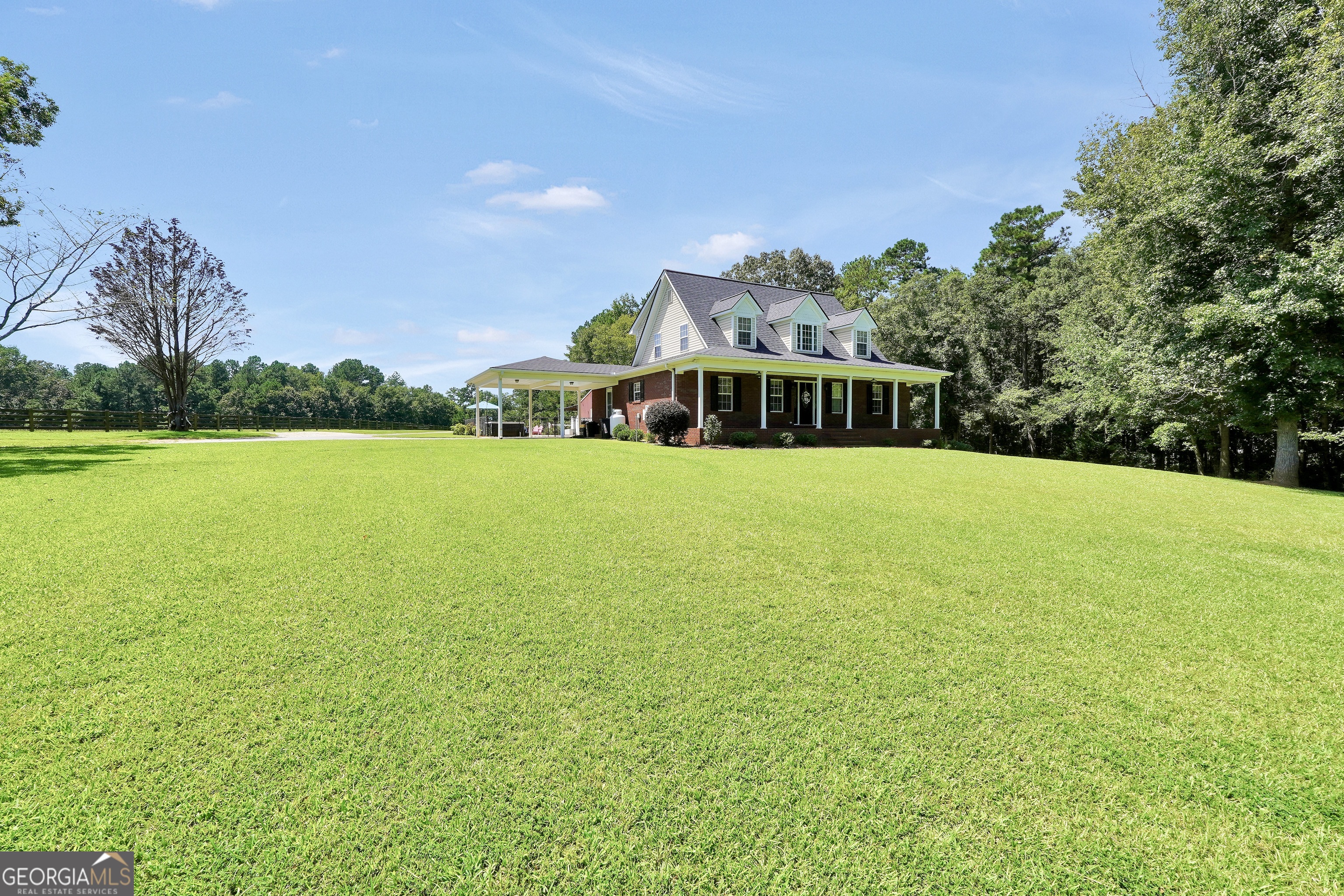 Jenkinsburg, Georgia, 30234, United States, 5 Bedrooms Bedrooms, ,4 BathroomsBathrooms,Residential,For Sale,1928448