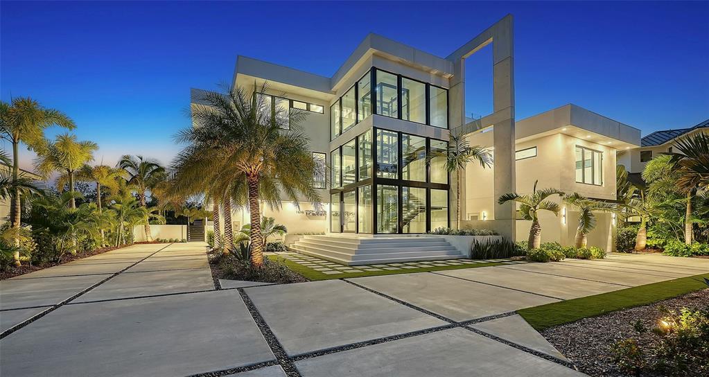 Sarasota, Florida, 34239, United States, 5 Bedrooms Bedrooms, ,8 BathroomsBathrooms,Residential,For Sale,1991570