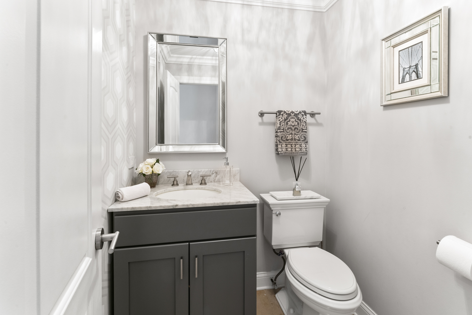 Palatine, Illinois, 60067, United States, 4 Bedrooms Bedrooms, ,4 BathroomsBathrooms,Residential,For Sale,1921870