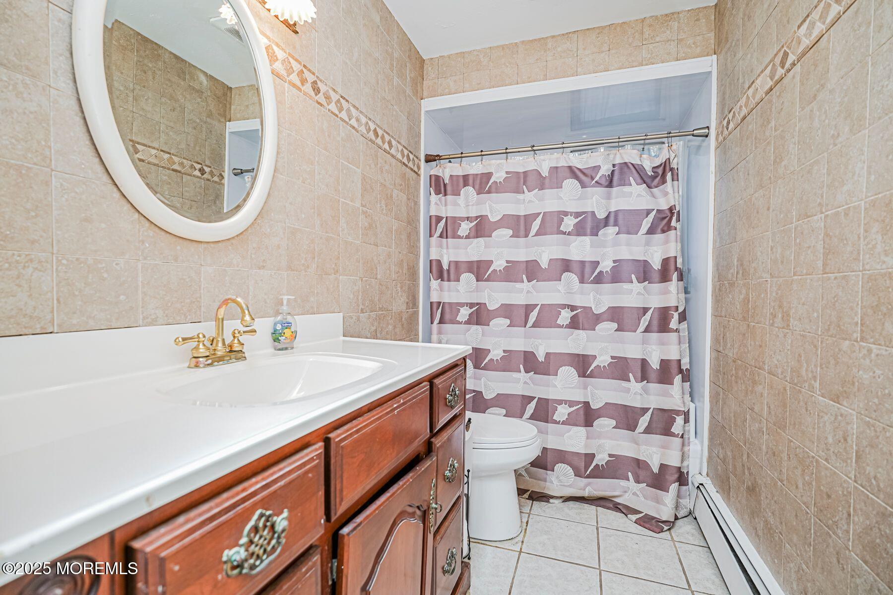 Brick, New Jersey, 08724, United States, 4 Bedrooms Bedrooms, ,2 BathroomsBathrooms,Residential,For Sale,2001945