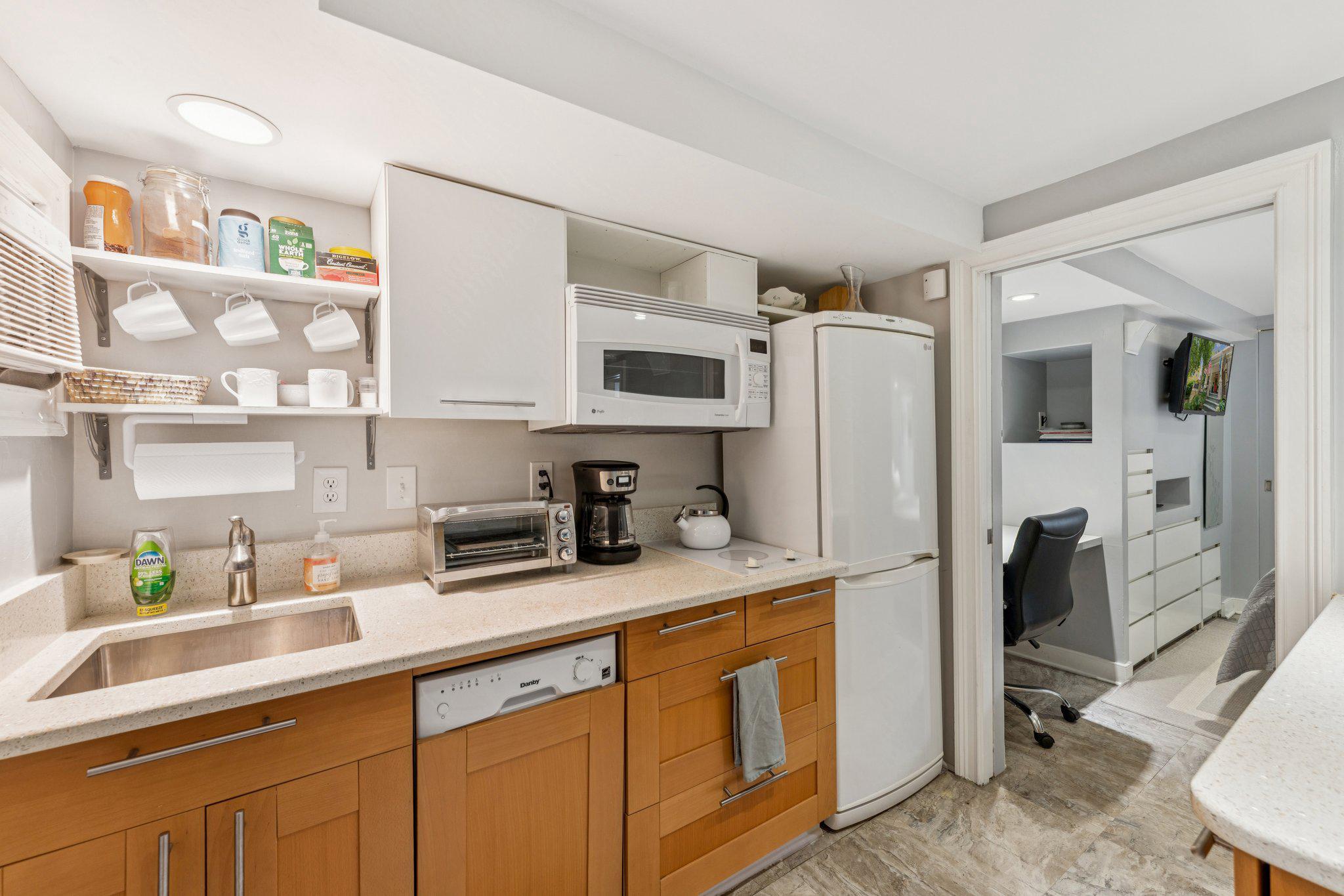  3512 30th Street NW, Washington, DC, 20008 - 物件實景