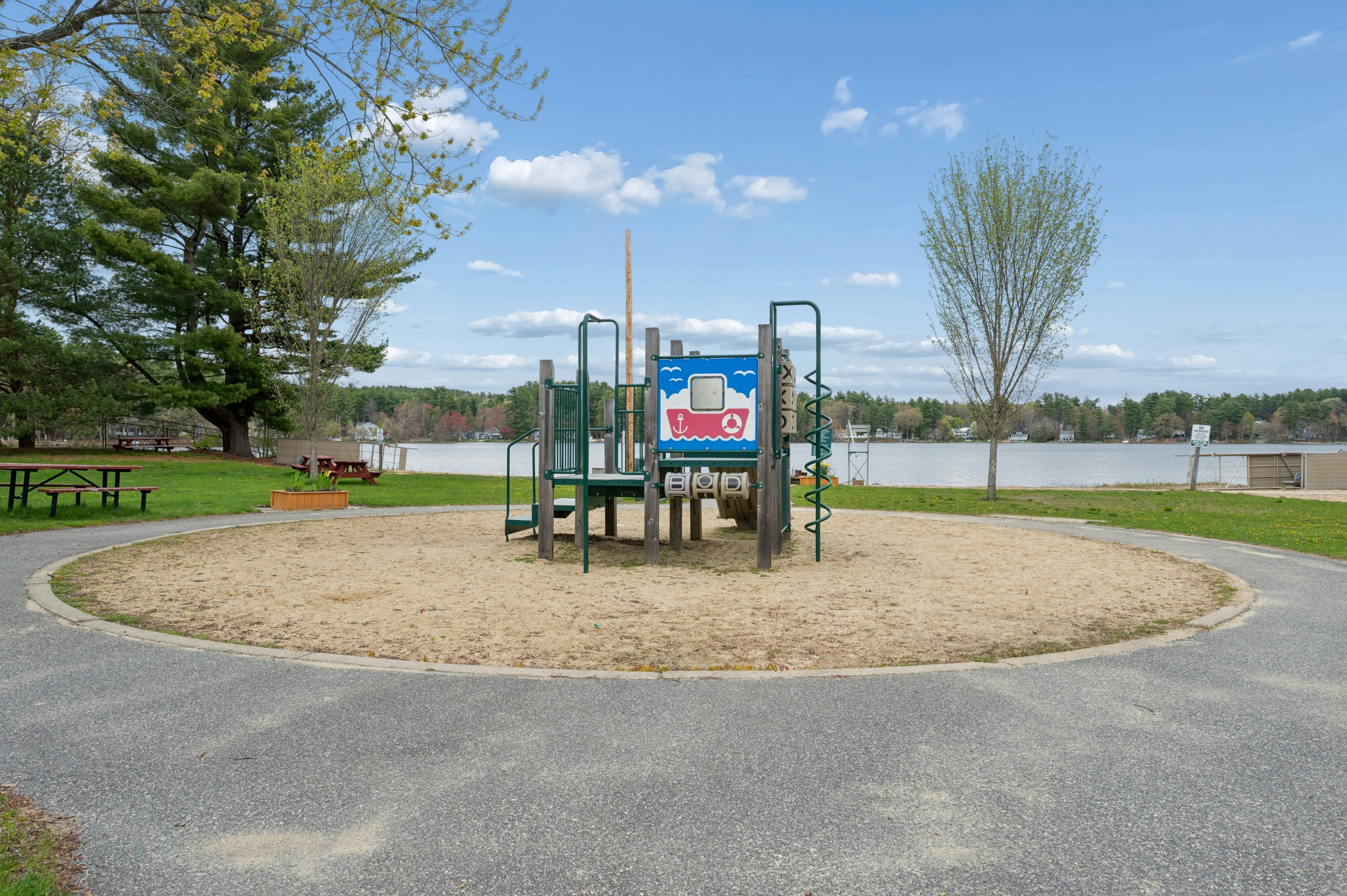  17 Calvin Street, Ayer, MA 01432 - 物件實景