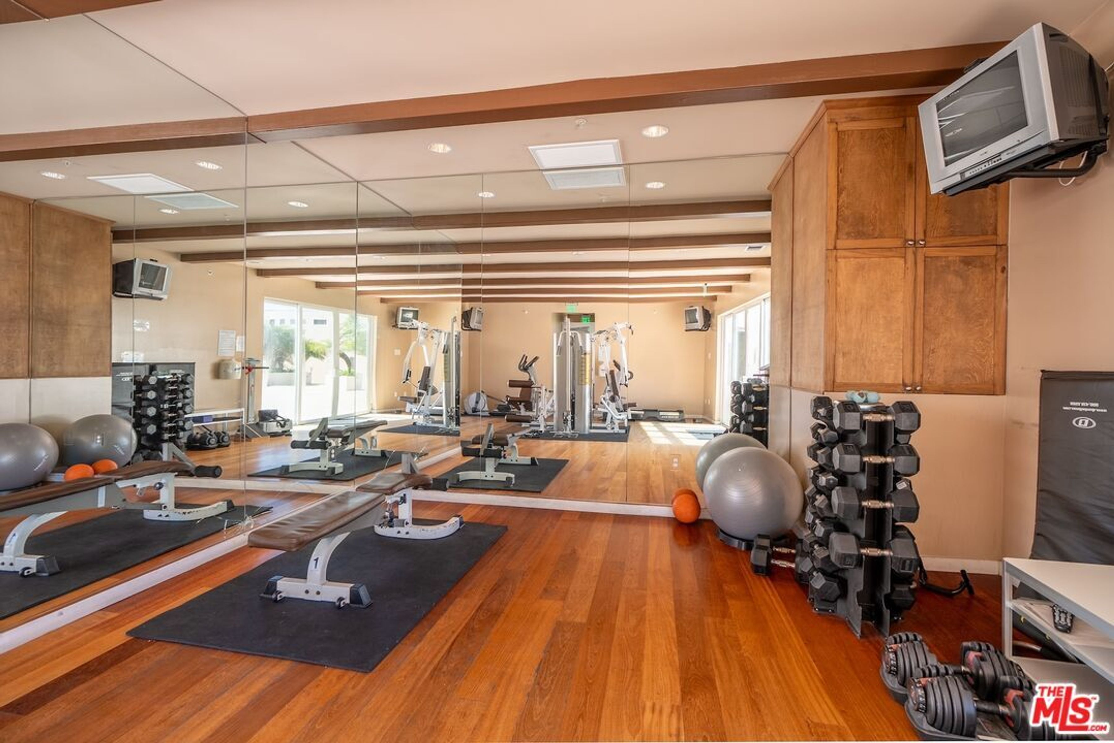  7301 Vista Del Mar, B105 - 物件實景