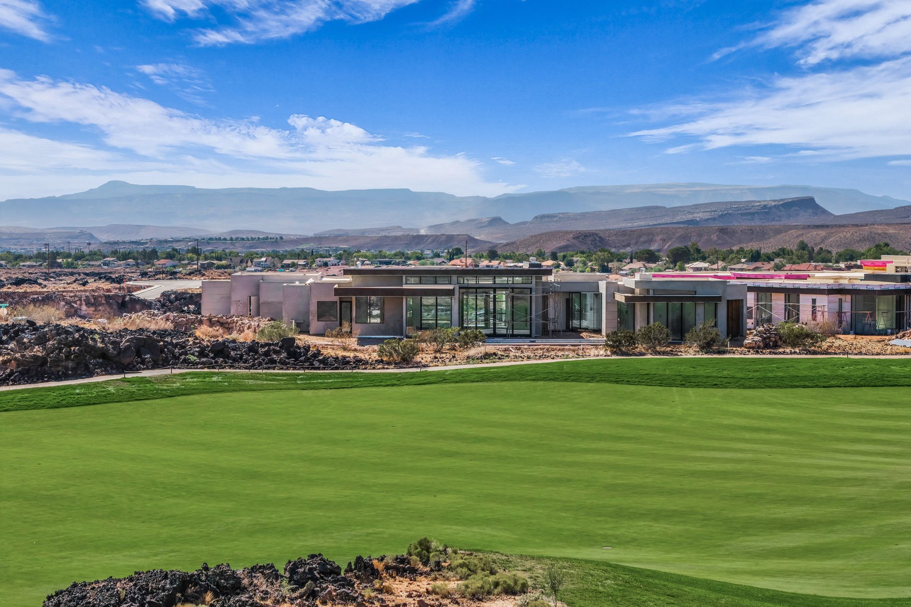  Black Desert Custom Home on Tom Weiskopf Championship Course Hole #7 - 物件實景
