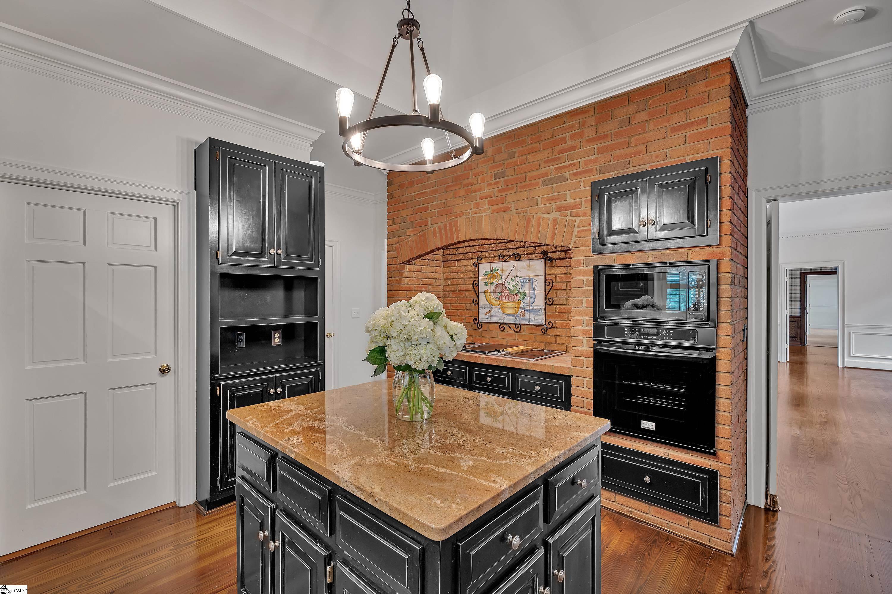 Greenville, South Carolina, 29607, United States, 6 Bedrooms Bedrooms, ,5 BathroomsBathrooms,Residential,For Sale,1901352