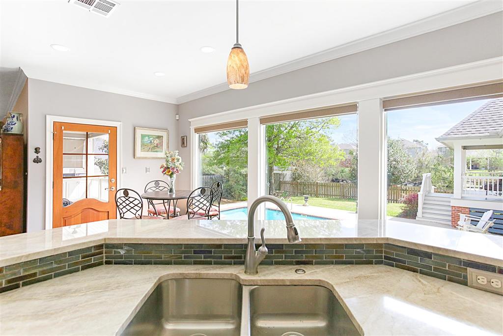 Lake Charles, Louisiana, 70601, United States, 3 Bedrooms Bedrooms, ,3 BathroomsBathrooms,Residential,For Sale,2024711