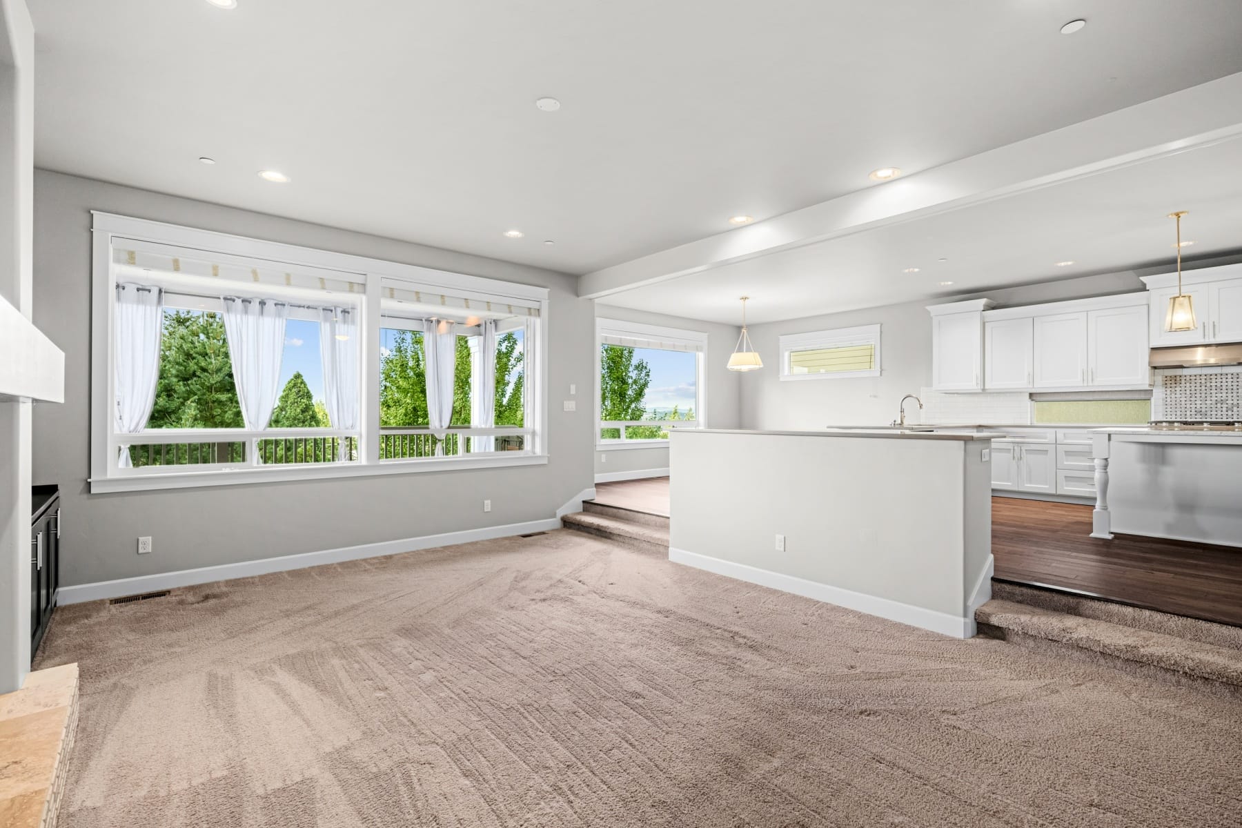  12465 SW LESSER RD Portland, OR 97219 - 物件實景