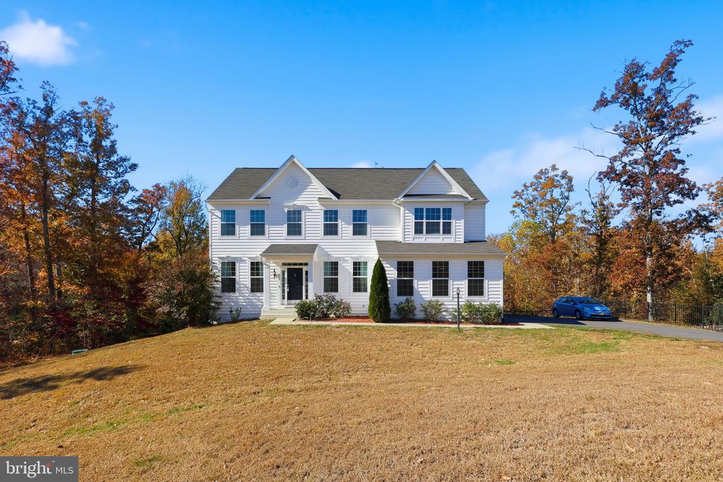 Fredericksburg, Virginia, 22405, United States, 5 Bedrooms Bedrooms, ,3 BathroomsBathrooms,Residential,For Sale,1987075