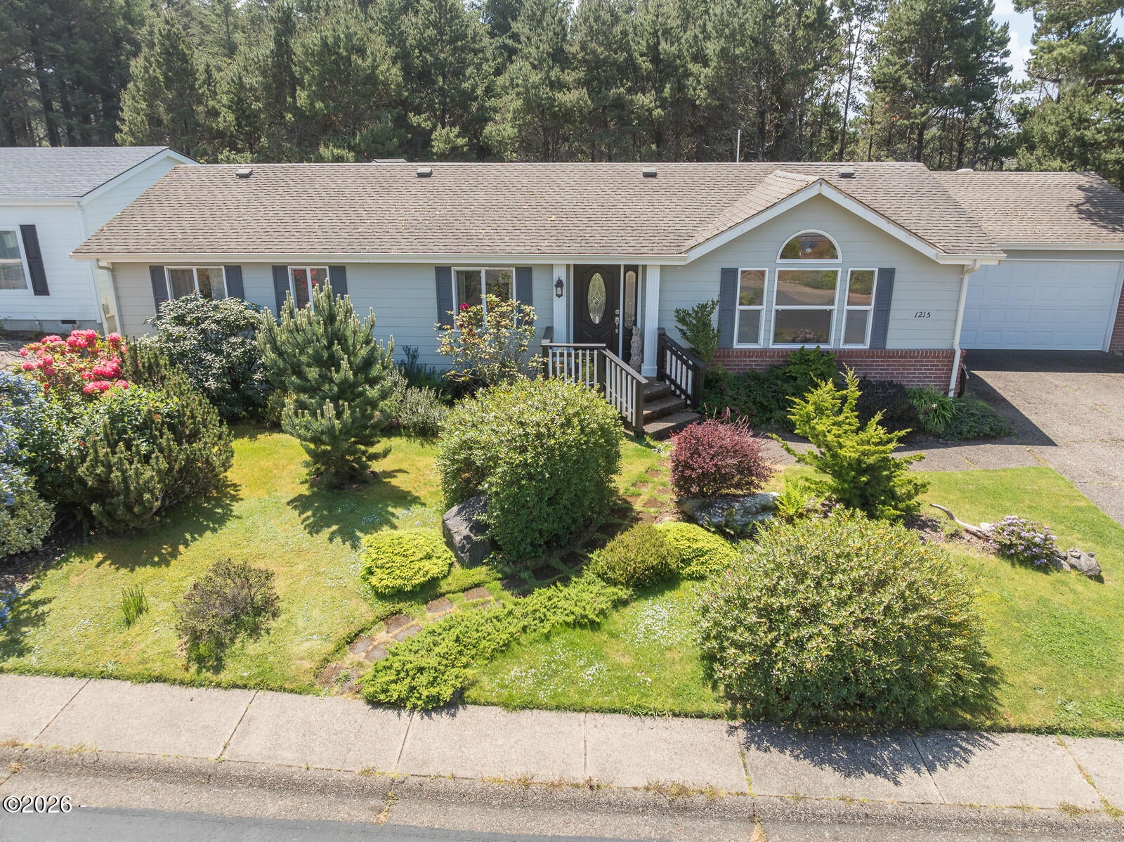 Ocean Hills Dr, Waldport, OR 97394