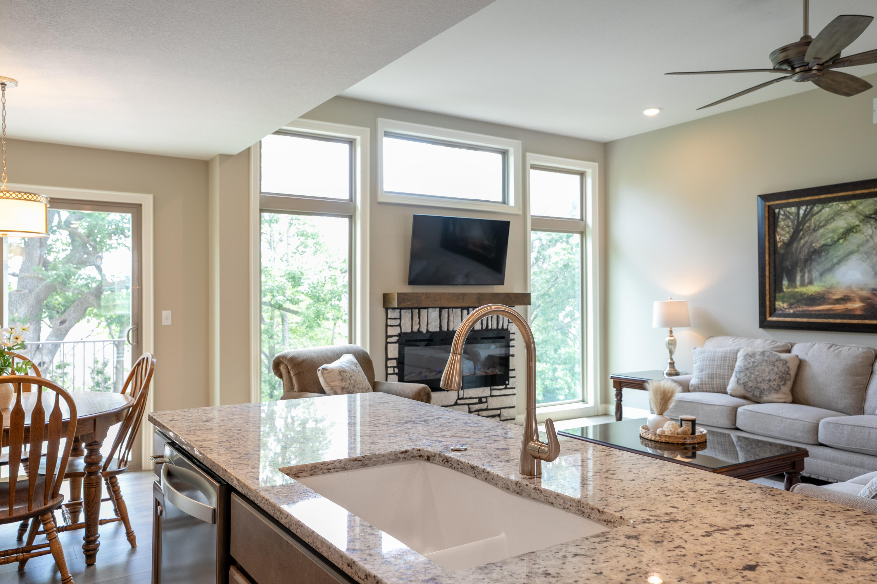 COLUMBIA, Missouri, 65203, United States, 5 Bedrooms Bedrooms, ,3 BathroomsBathrooms,Residential,For Sale,1976271