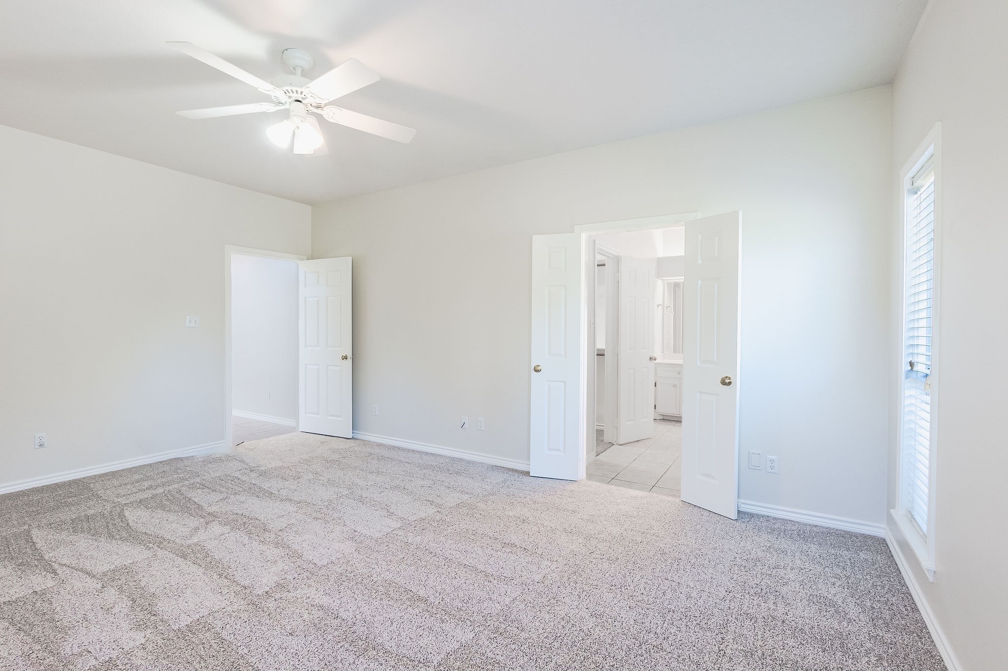 Kurten, Texas, 77808, United States, 3 Bedrooms Bedrooms, ,3 BathroomsBathrooms,Residential,For Sale,1989636