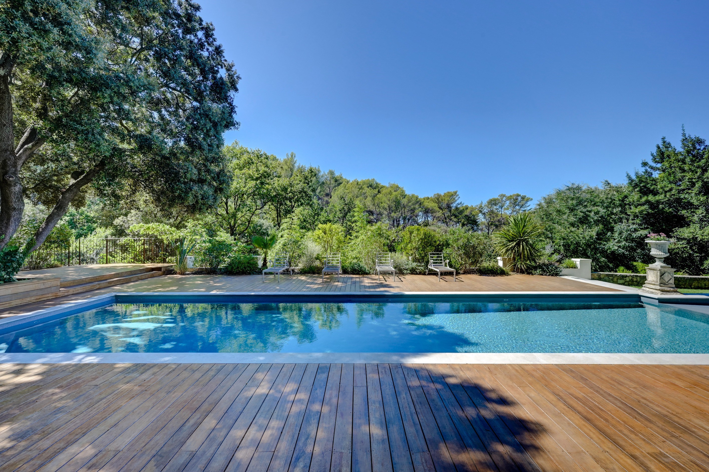  Unique Property in an Exceptional Setting – Luxury and Nature in South Aix-en-P… - 物件實景