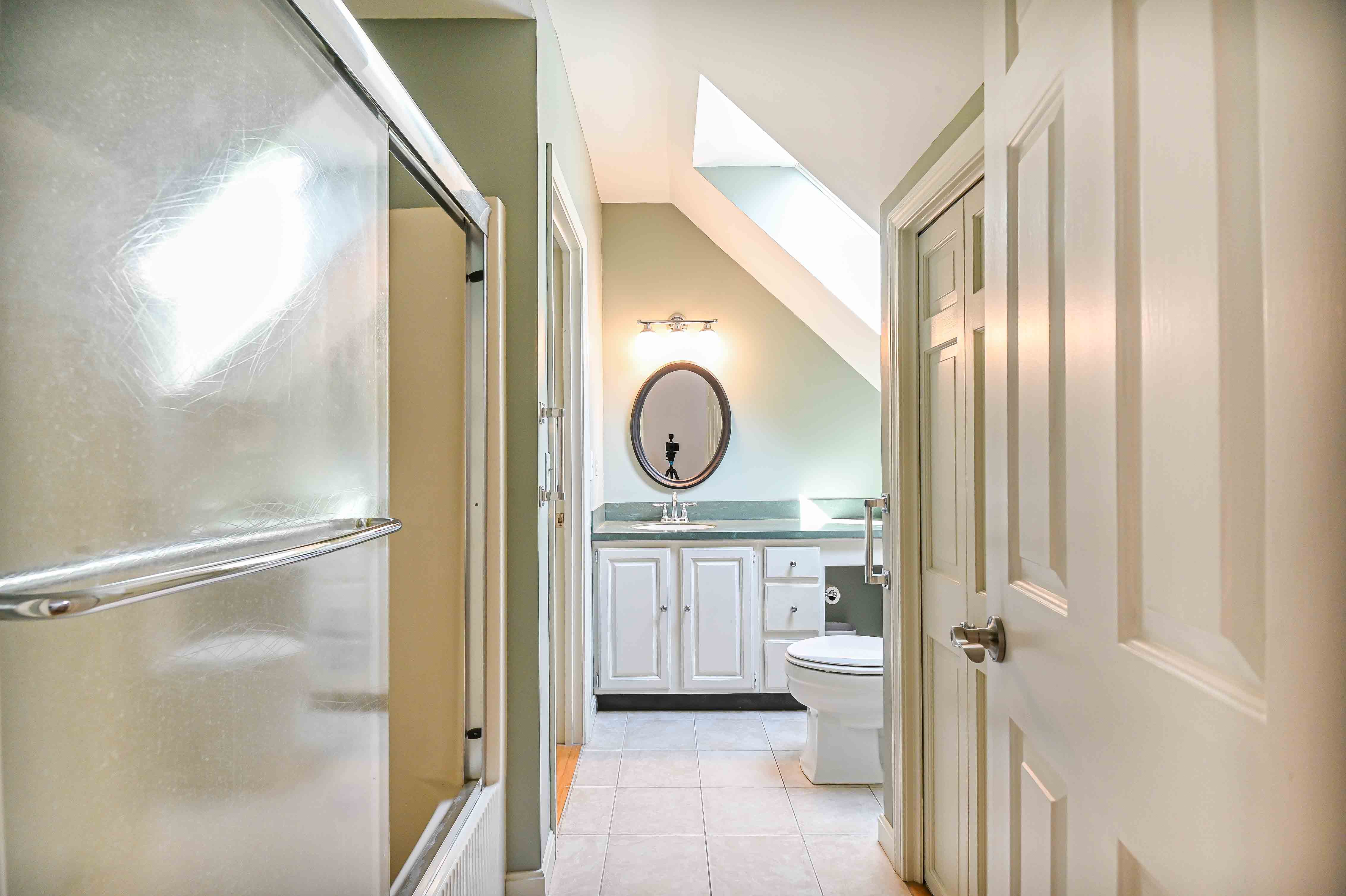 York, Maine, 03909, United States, 3 Bedrooms Bedrooms, ,3 BathroomsBathrooms,Residential,For Sale,1912030