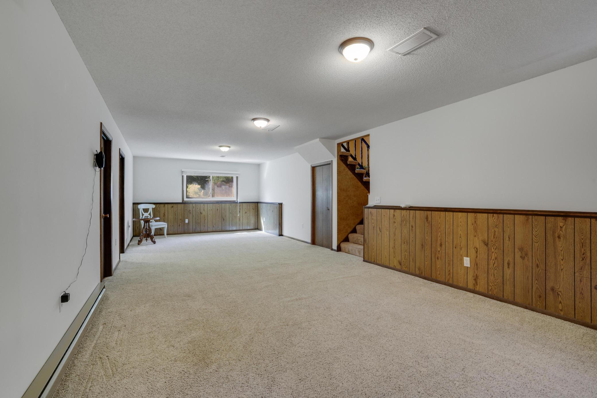 Andover, Minnesota, 55304, United States, 4 Bedrooms Bedrooms, ,2 BathroomsBathrooms,Residential,For Sale,1975658