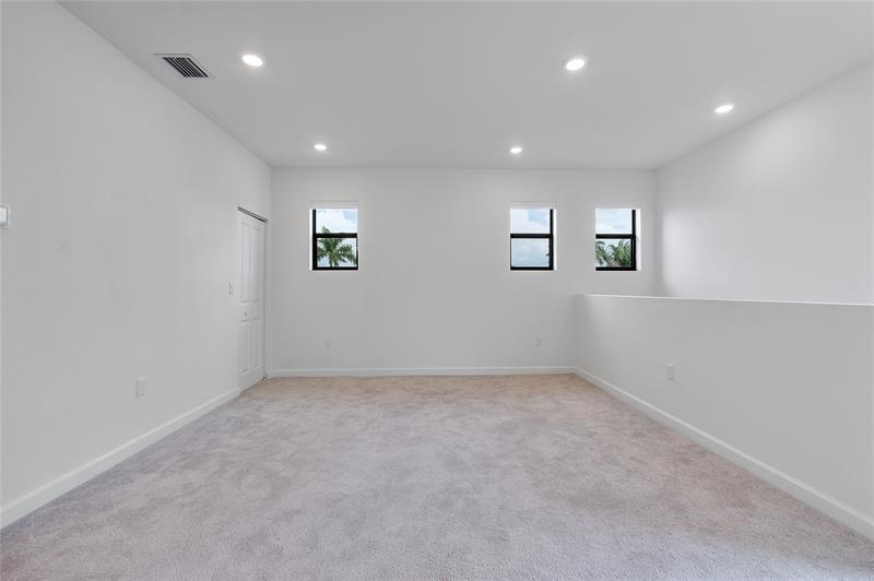 Dania Beach, Florida, 33312, United States, 3 Bedrooms Bedrooms, ,3 BathroomsBathrooms,Residential,For Sale,1951173