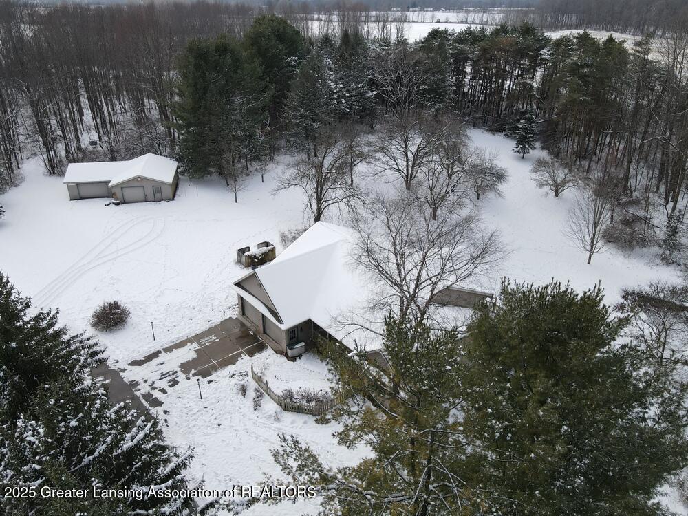 Portland, Michigan, 48875, United States, 5 Bedrooms Bedrooms, ,4 BathroomsBathrooms,Residential,For Sale,2001536