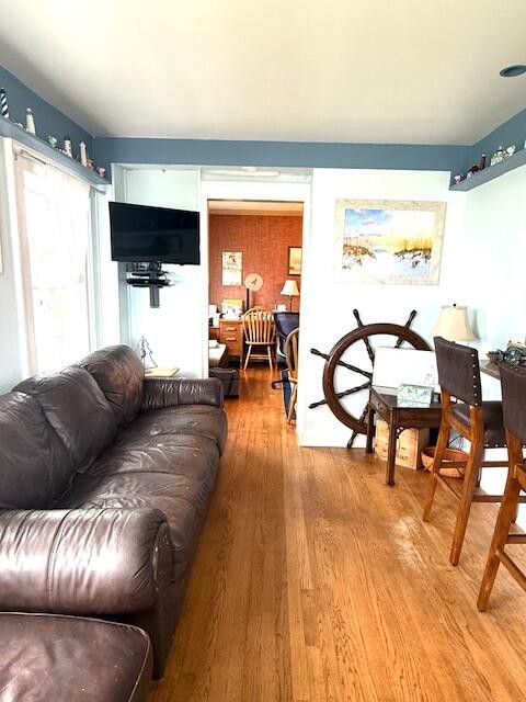 St. Joseph, Michigan, 49085, United States, 2 Bedrooms Bedrooms, ,4 BathroomsBathrooms,Residential,For Sale,1949511