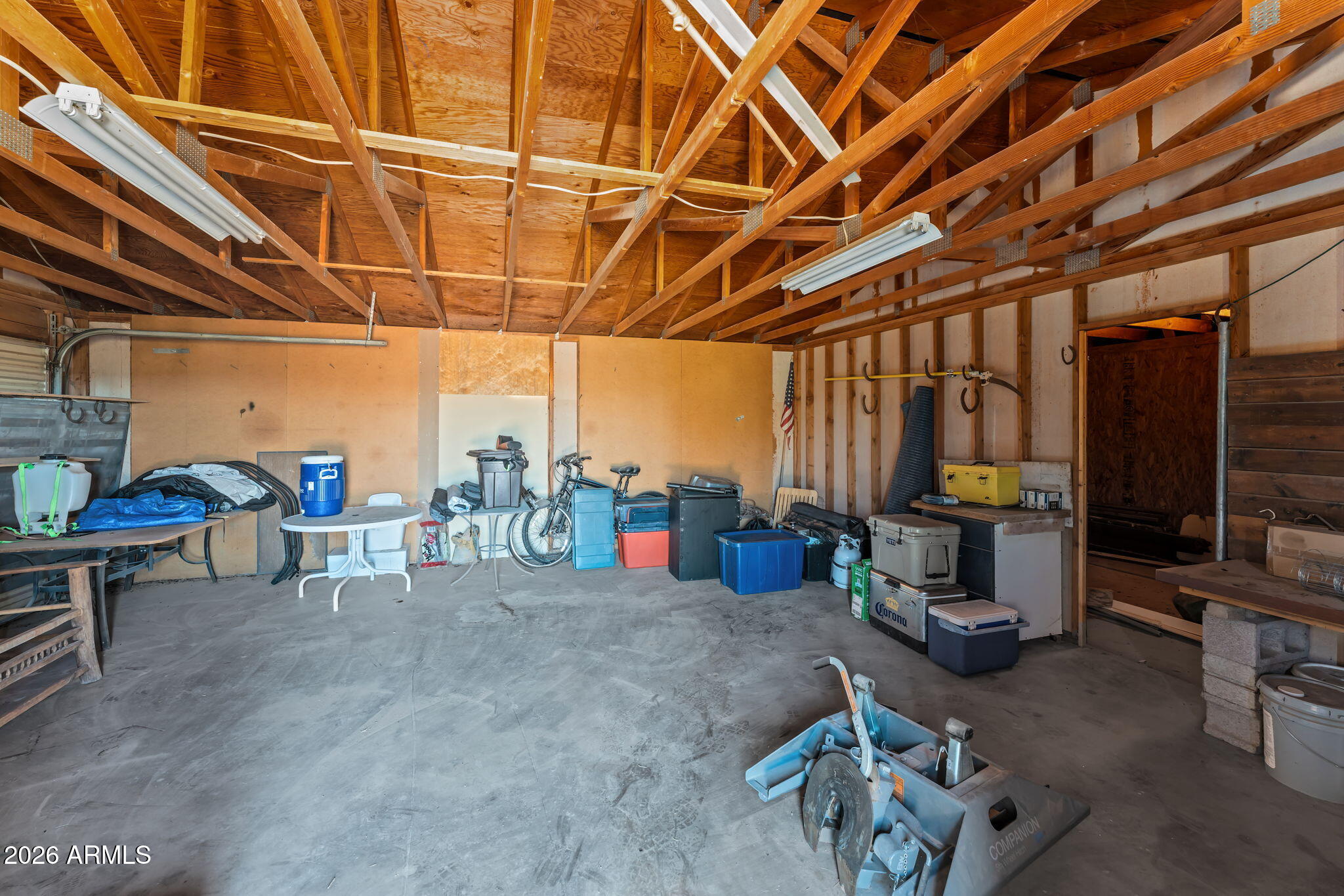 Wickenburg, Arizona, 85390, United States, 5 Bedrooms Bedrooms, ,4 BathroomsBathrooms,Residential,For Sale,2010426