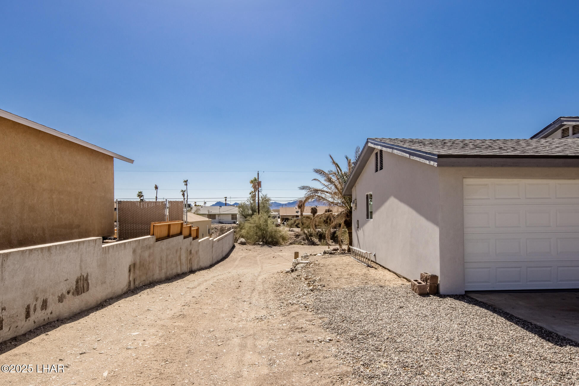 Lake Havasu City, Arizona, 86403, United States, 6 Bedrooms Bedrooms, ,2 BathroomsBathrooms,Residential,For Sale,1744753