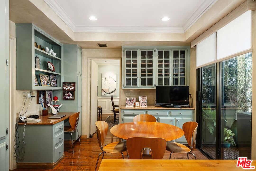 Beverly Hills, California, 90210, United States, 2 Bedrooms Bedrooms, ,3 BathroomsBathrooms,Residential,For Sale,1766726