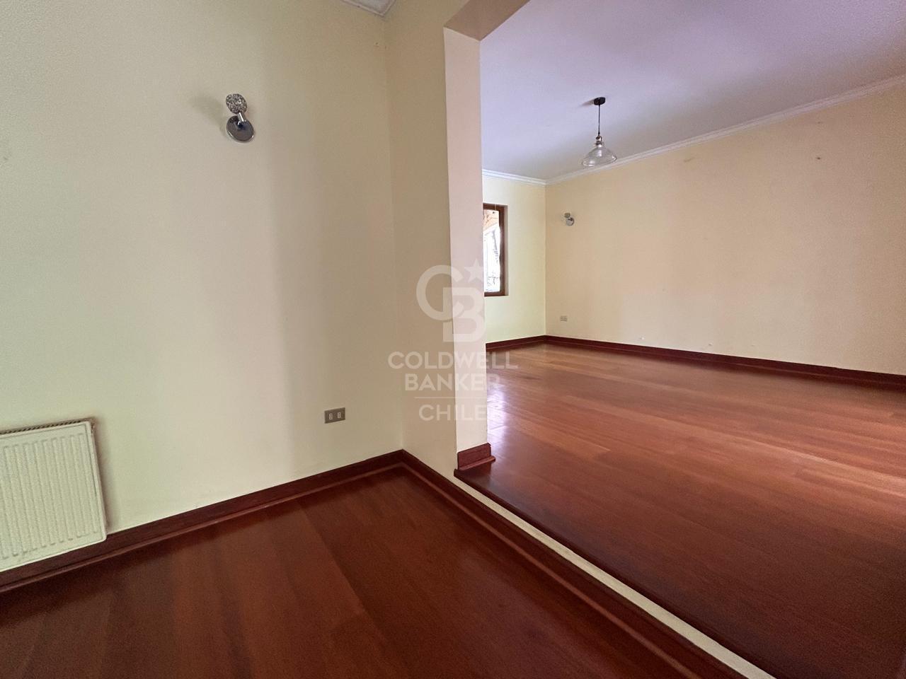 La Reina, Chile, 3 Bedrooms Bedrooms, ,3 BathroomsBathrooms,Residential,For Sale,1967571
