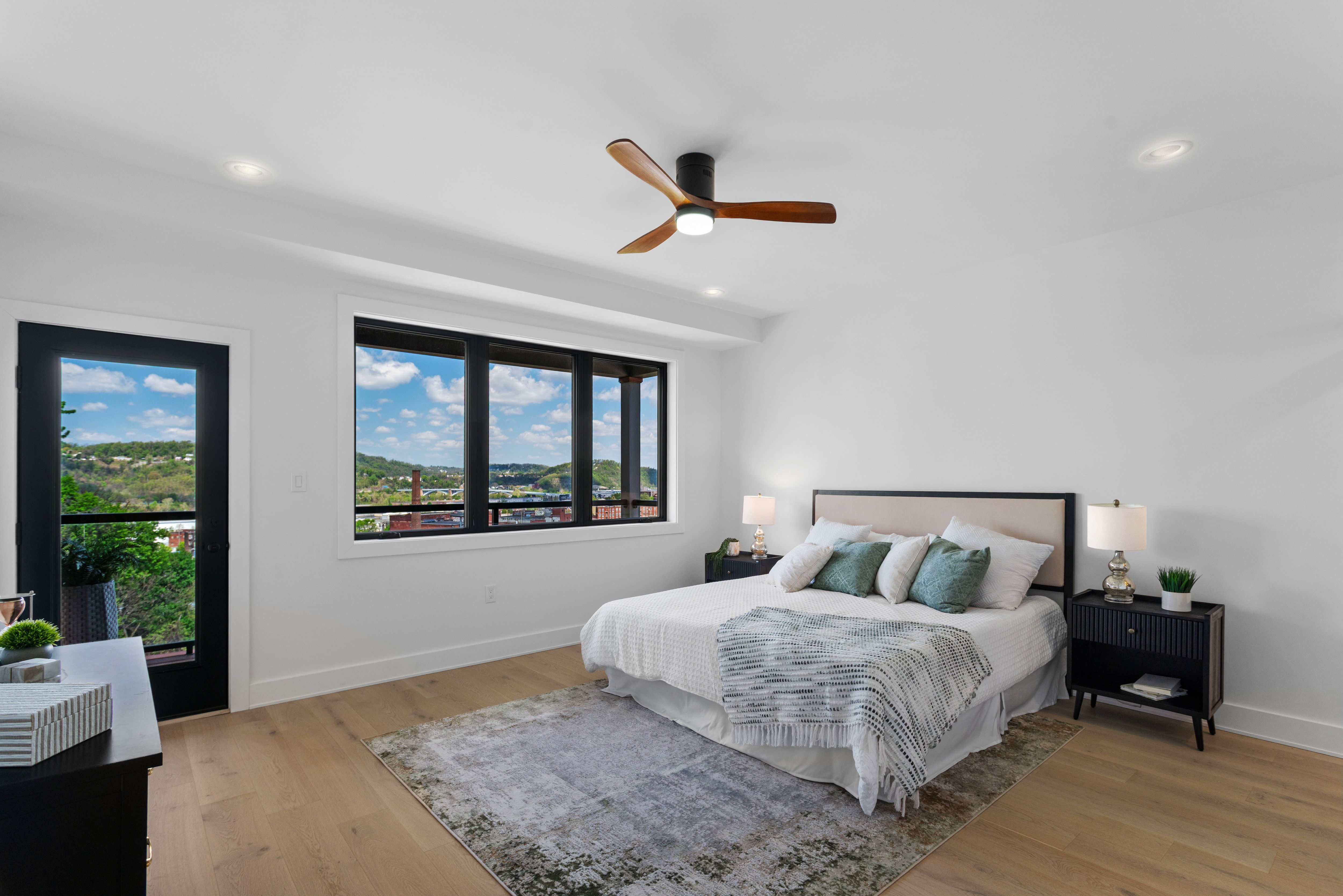  3211 Dobson Street, Pittsburgh, PA 15219 - 物件實景